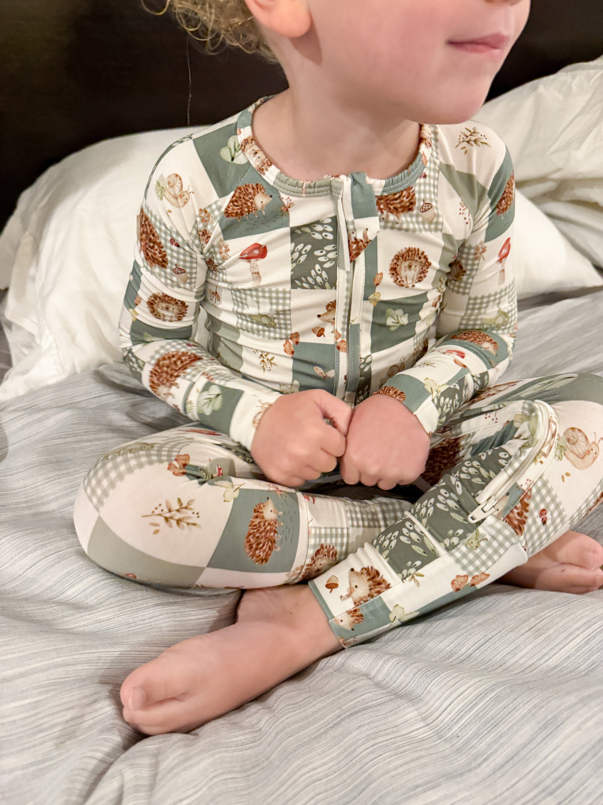 Bamboo Baby Zippy Pajamas – Soft Harvest Hedgehogs Print Sleeper