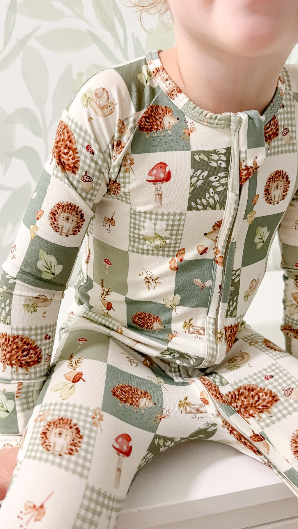 Bamboo Baby Zippy Pajamas – Soft Harvest Hedgehogs Print Sleeper