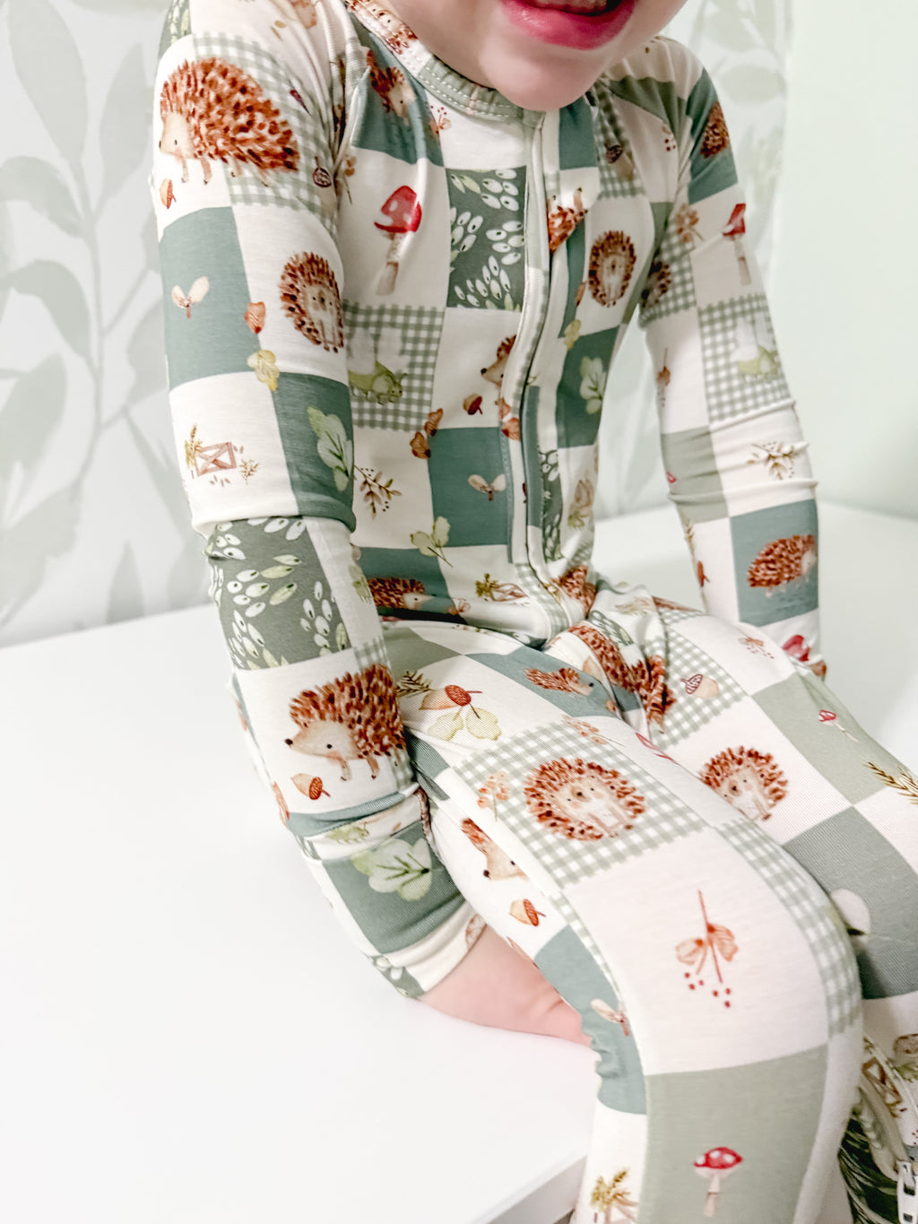 Bamboo Baby Zippy Pajamas – Soft Harvest Hedgehogs Print Sleeper