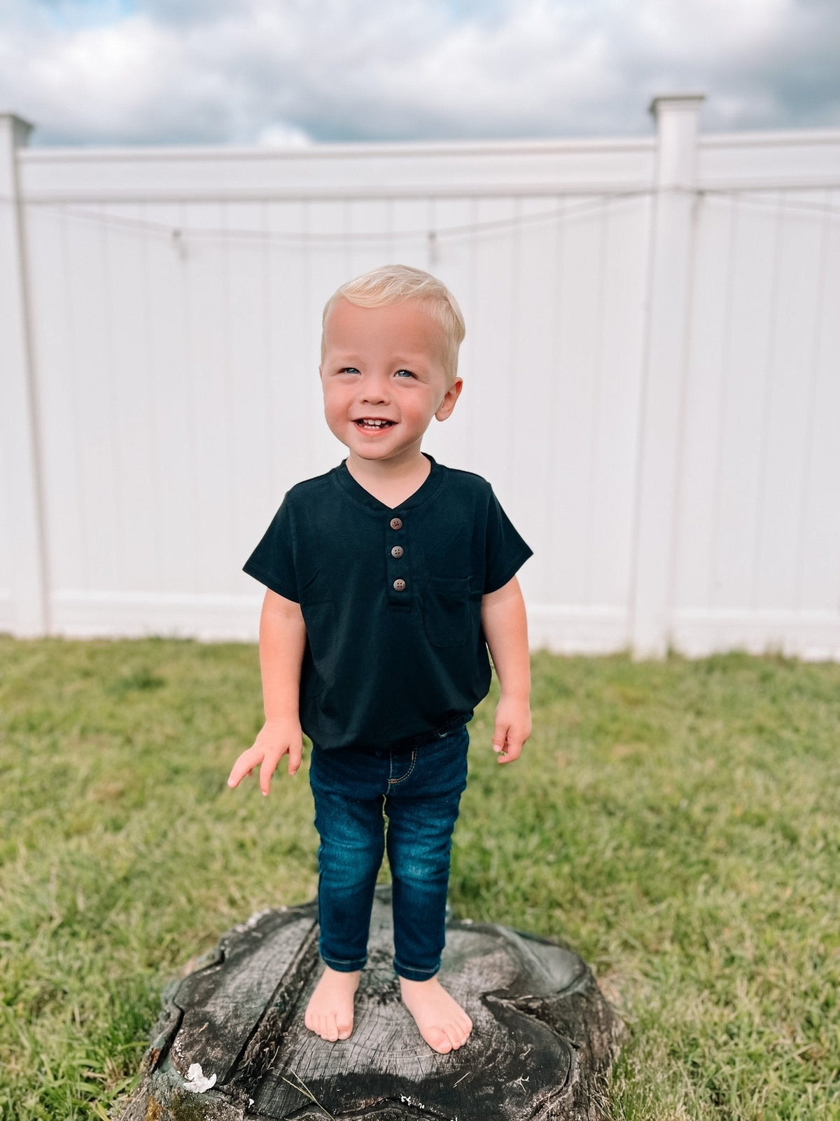 Bamboo Boys Henley T-Shirt – Soft Breathable Casual Button-Neck Tee