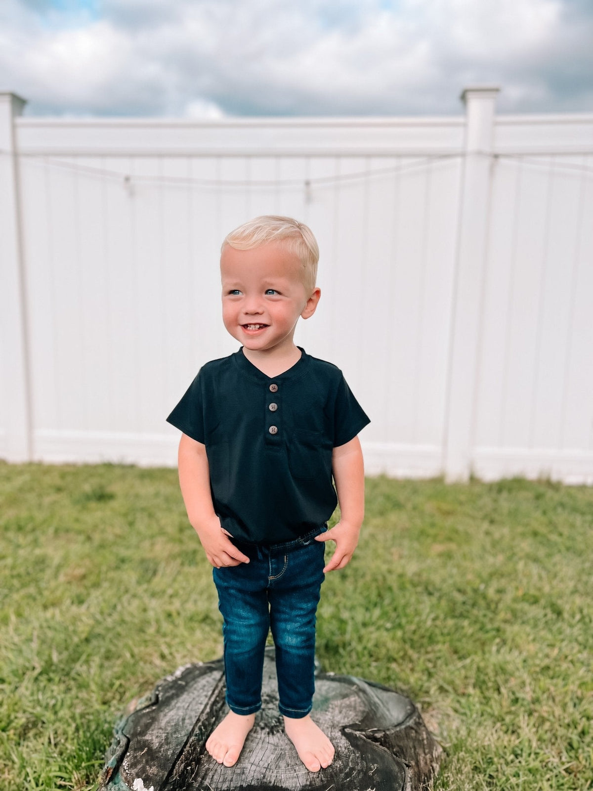 Bamboo Boys Henley T-Shirt – Soft Breathable Casual Button-Neck Tee