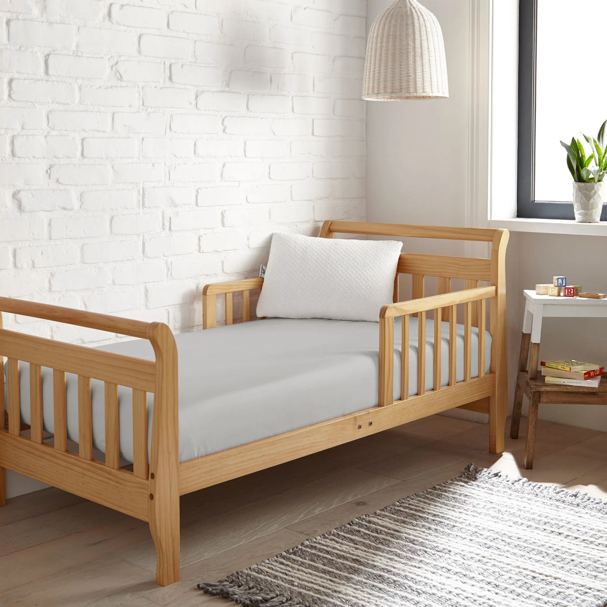 Bamboo Baby Crib Fitted Sheet – Soft Cooling Comfort Standard Crib Sheet
