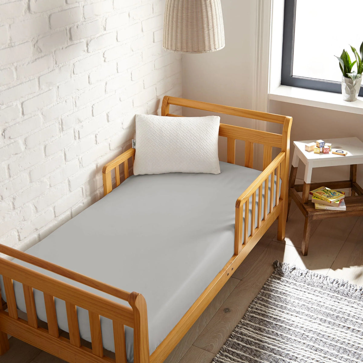 Bamboo Baby Crib Fitted Sheet – Soft Cooling Comfort Standard Crib Sheet